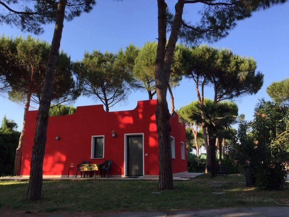 Villaggio Mithos Misano Adriatico Esterno foto