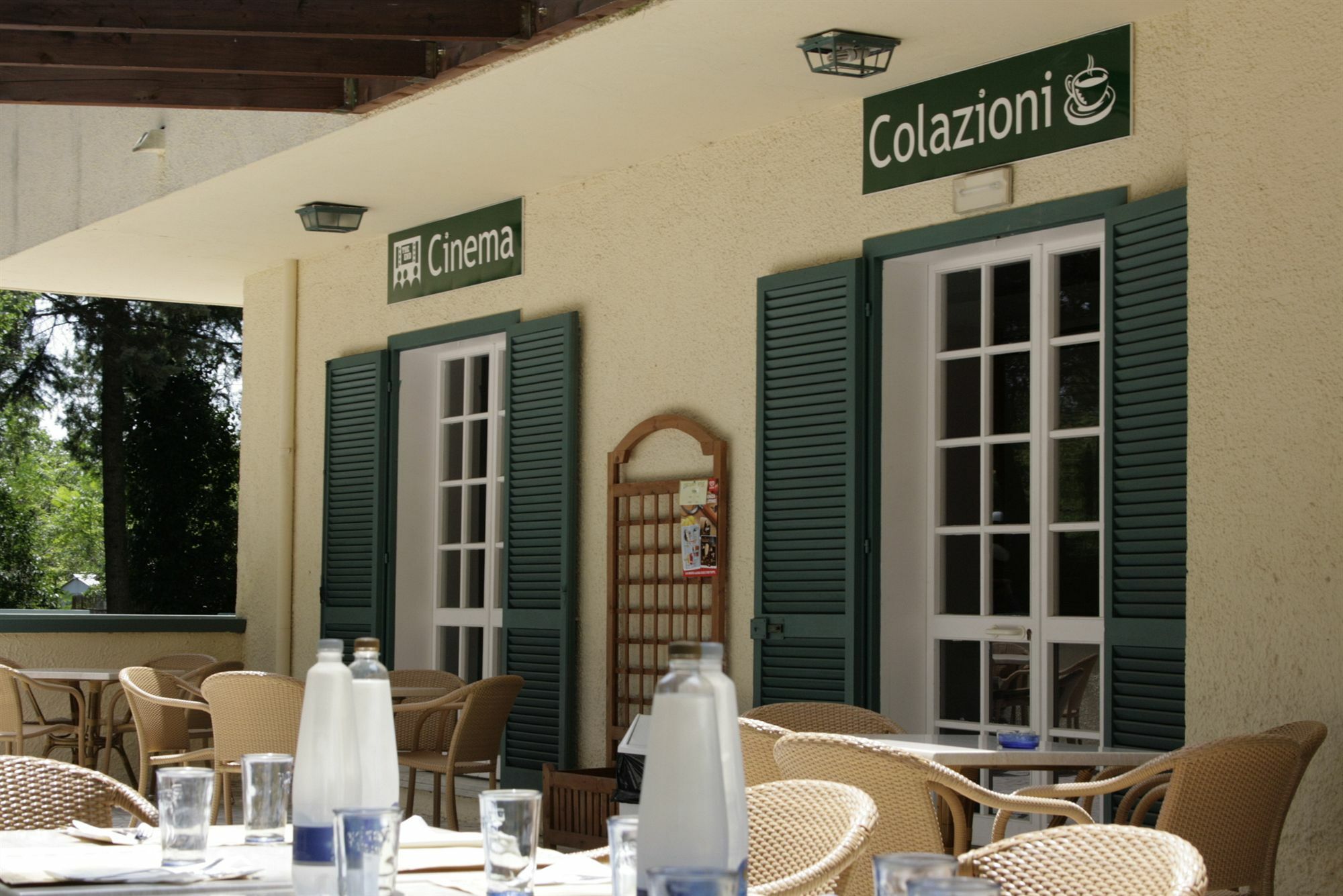 Villaggio Mithos Misano Adriatico Esterno foto
