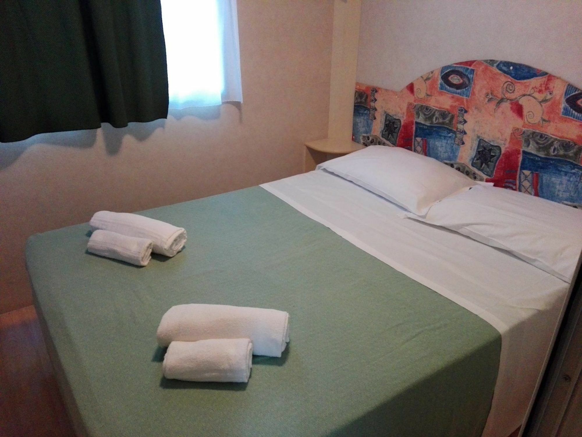 Villaggio Mithos Misano Adriatico Esterno foto